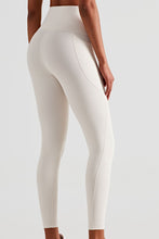 Load image into Gallery viewer, Soft and Breathable High-Waisted Yoga Leggings