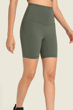 Load image into Gallery viewer, Seamless High-Rise Wide Waistband Biker Shorts