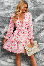 Load image into Gallery viewer, Floral Frill Trim Plunge Flounce Sleeve Dress