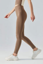 Load image into Gallery viewer, Wide Waistband Active Leggings
