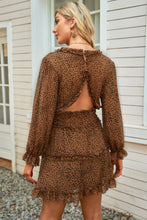 Load image into Gallery viewer, Floral Frill Trim Plunge Flounce Sleeve Dress