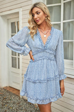 Load image into Gallery viewer, Floral Frill Trim Plunge Flounce Sleeve Dress